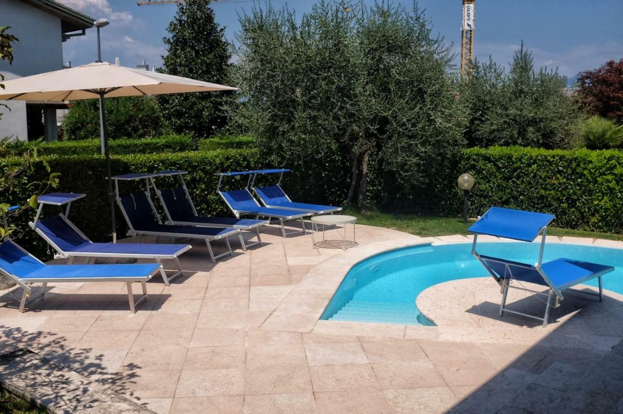 Casa Ambra Apartament Sirmione Zewnętrze zdjęcie